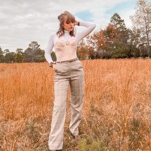 Baby pink corset 34b